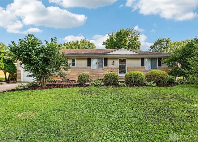 Property at 824 Princewood Ave, Dayton, OH 45429, 3 beds, 1.5 baths