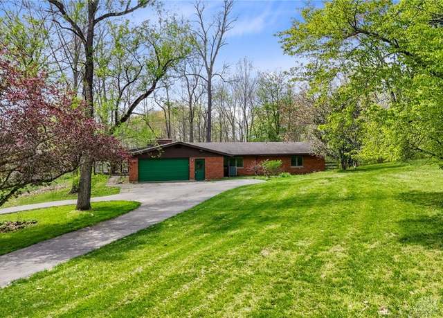 Property at 3080 Indian Ripple Rd, Beavercreek, OH 45440, 4 beds, 2.5 baths