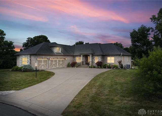 Property at 2238 Estates Ct, Springboro, OH 45066, 6 beds, 3.5 baths