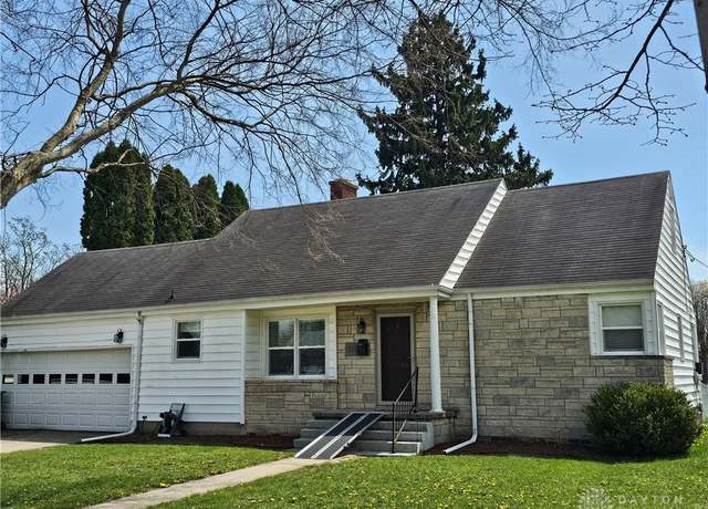 Property at 115 E Pinehurst St, Sidney, OH 45365, 4 beds, 2 baths