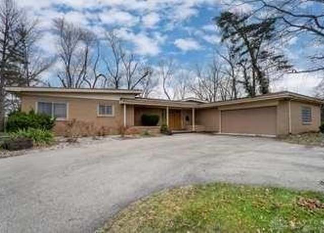 Property at 111 Folsom Dr, Dayton, OH 45405, 3 beds, 2.5 baths