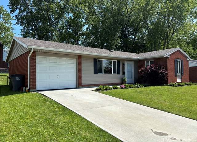 Property at 1353 Lee Rd, Troy, OH 45373, 3 beds, 1.5 baths