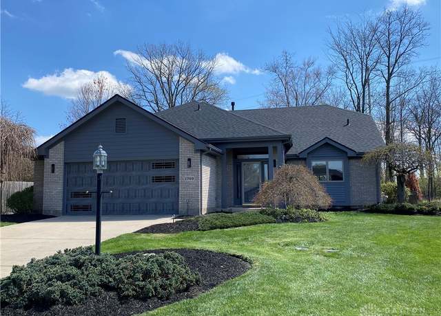Property at 1769 Rockleigh Rd, Washington Twp, OH 45458, 4 beds, 3 baths