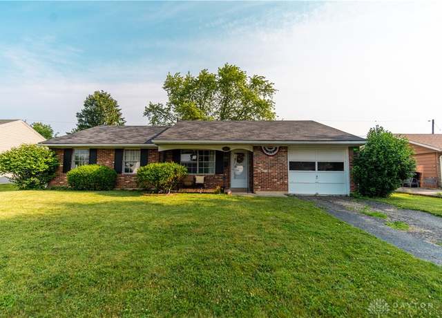 Property at 1151 Londonderry Dr, Vandalia, OH 45377, 3 beds, 1.5 baths