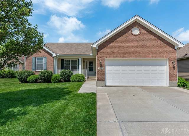 Property at 3025 Aster Way, Tipp City, OH 45371, 3 beds, 2.5 baths