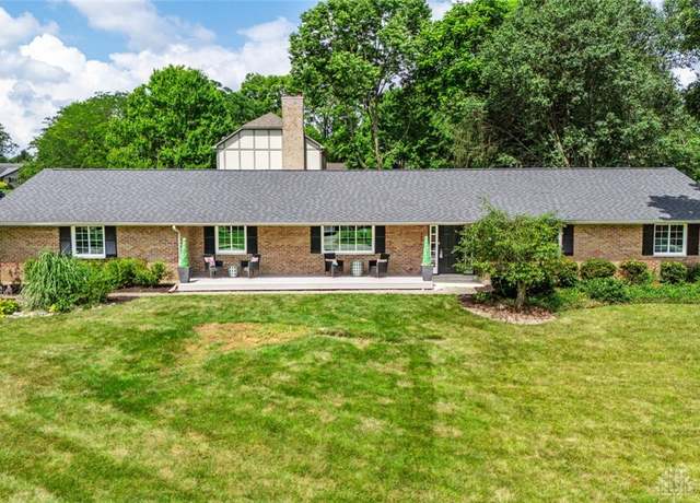 Property at 1695 Winterstone Ct, Washington Twp, OH 45458, 4 beds, 2.5 baths