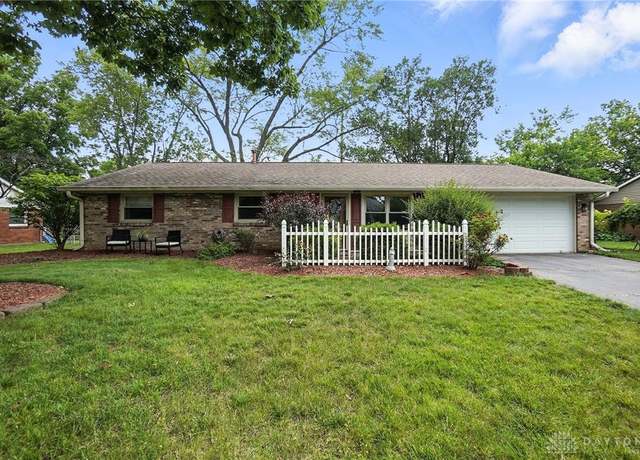 Property at 60 S Johanna Dr, Centerville, OH 45458, 4 beds, 2 baths