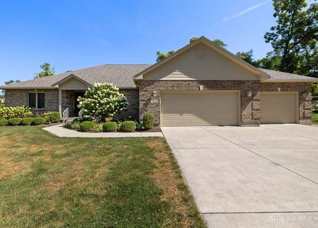 Property at 7595 Meeker Rd, Butler Twp, OH 45414, 3 beds, 2.5 baths