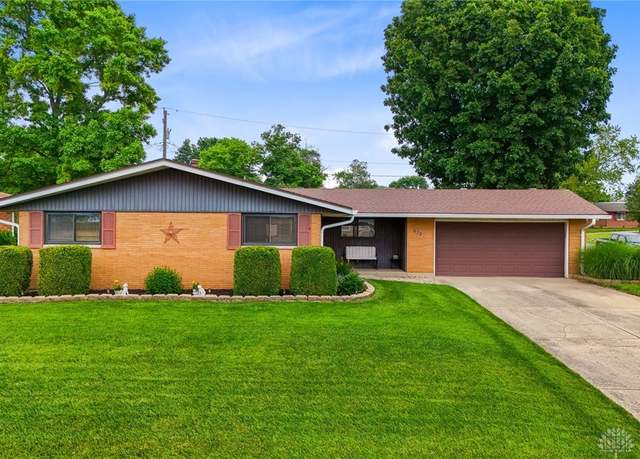 Property at 432 Ivanhoe Dr, Fairborn, OH 45324, 3 beds, 2 baths