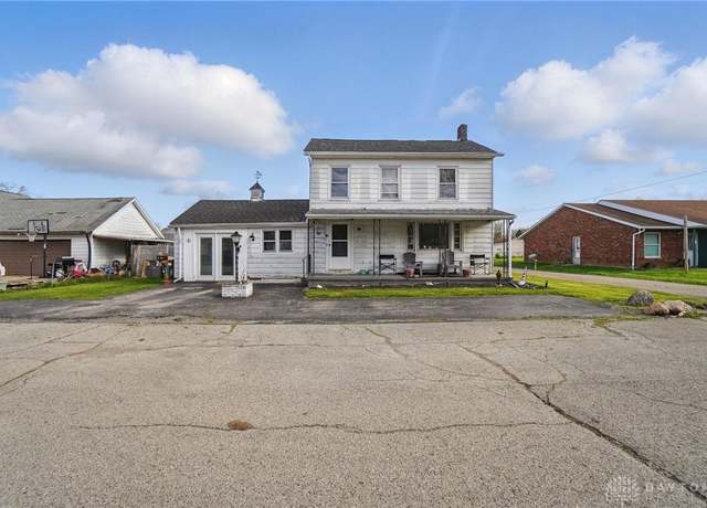 Property at 29 Dewey St, West Alexandria, OH 45381, 3 beds, 1 bath