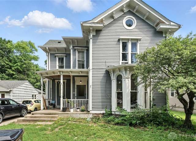 Property at 116 Elm St, Franklin, OH 45005, 4 beds, 2.5 baths