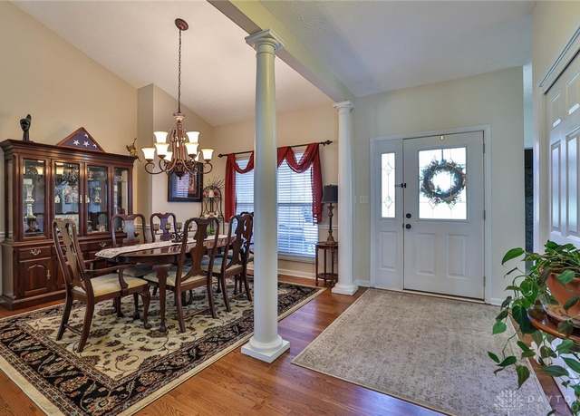 Property at 595 Heatherwoode Cir, Springboro, OH 45066, 3 beds, 3 baths