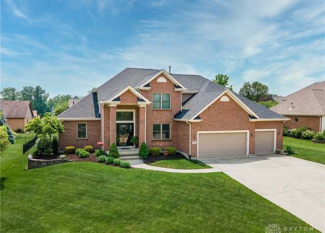 Property at 810 Elderwood Ave, Tipp City, OH 45371, 5 beds, 3.5 baths