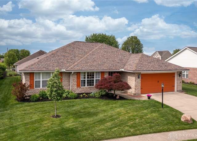 Property at 1280 Candlelite Ln, Fairborn, OH 45324, 3 beds, 2 baths