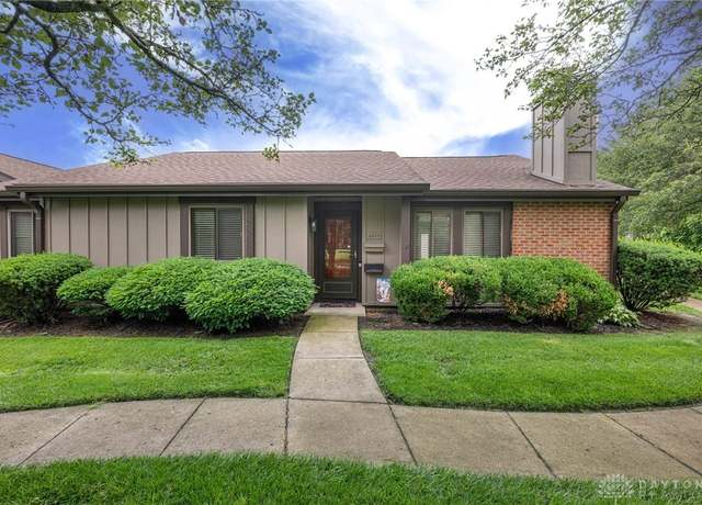 Property at 6074 N Quinella Way, Centerville, OH 45459, 2 beds, 2 baths