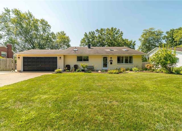 Property at 2510 E Stroop Rd, Dayton, OH 45440, 5 beds, 2 baths