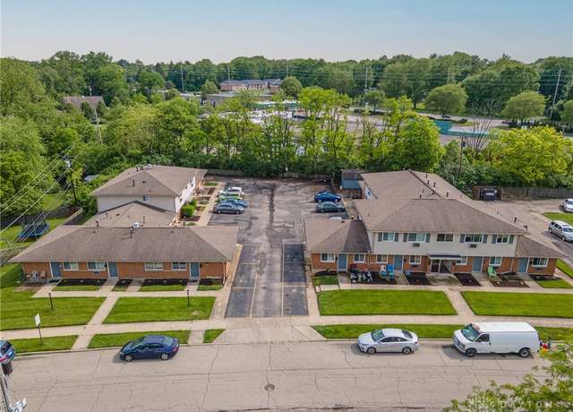 Property at 2648 Parklawn Dr, Kettering, OH 45440, 24 beds, 22 baths