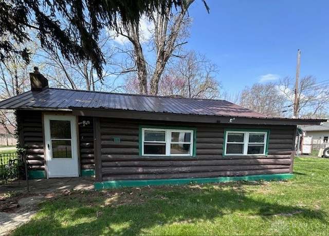 Property at 18 S Park Dr, Medway, OH 45341, 2 beds, 1 bath