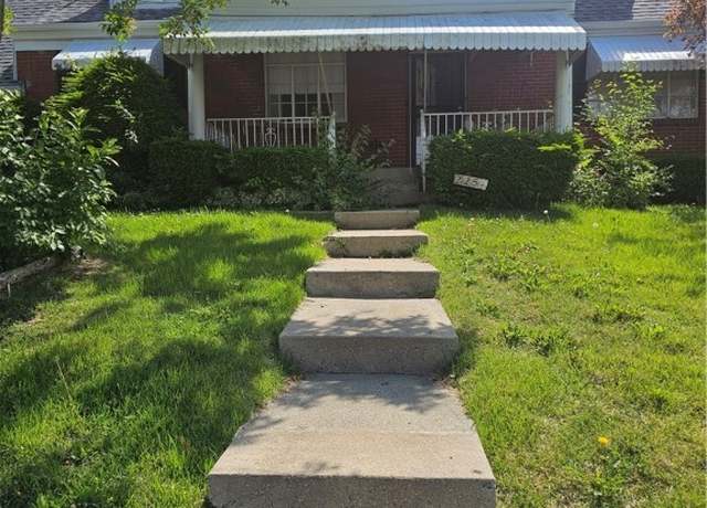 Property at 2250 Benson Dr, Dayton, OH 45406, 2 beds, 1.5 baths