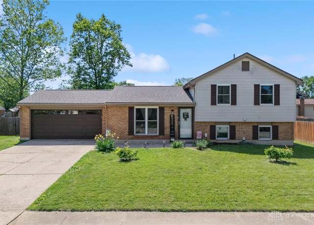 Property at 813 Ridge Rd, Englewood, OH 45322, 3 beds, 1.5 baths