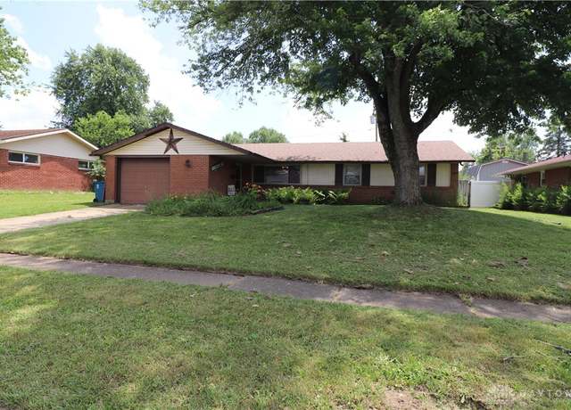 Property at 4944 Chesham Dr, Dayton, OH 45424, 3 beds, 2 baths