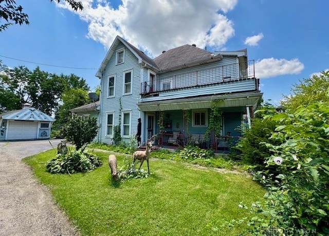 Property at 721 W Pleasant St, Springfield, OH 45506, 3 beds, 1.5 baths