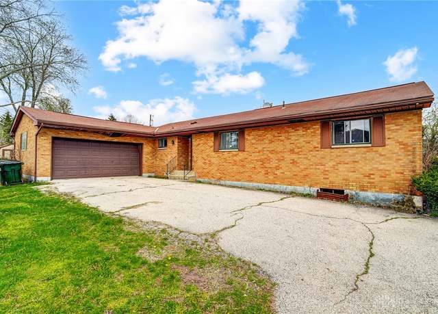 Property at 4969 Dayton Liberty Rd, Dayton, OH 45417, 4 beds, 2.5 baths