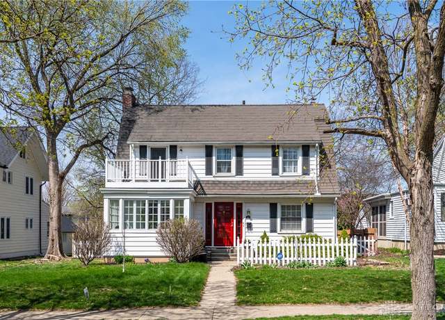Property at 411 Volusia Ave, Oakwood, OH 45409, 3 beds, 3.5 baths