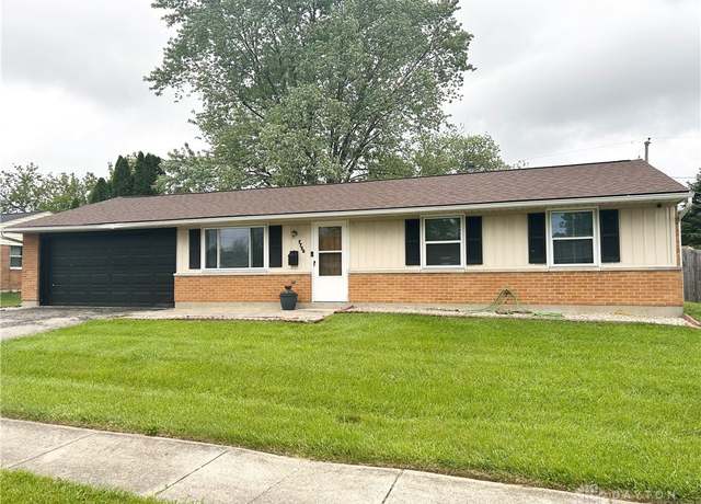 Property at 7750 Stockholm Dr, Dayton, OH 45424, 3 beds, 1.5 baths