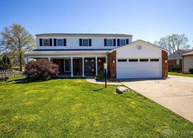 Property at 7974 Thistlewood Dr, West Chester, OH 45069, 4 beds, 2.5 baths