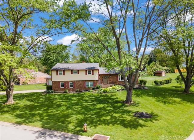 Property at 4211 Willow Creek Dr, Clayton, OH 45415, 4 beds, 3 baths