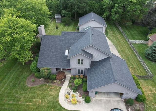 Property at 10067 Settlement House Rd, Washington Twp, OH 45458, 4 beds, 2.5 baths