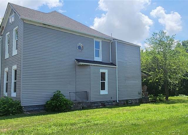Property at 1546 W 1st St, Dayton, OH 45402, 3 beds, 2 baths