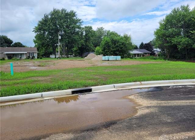Property at 202 Charles Ct, Covington, OH 45318