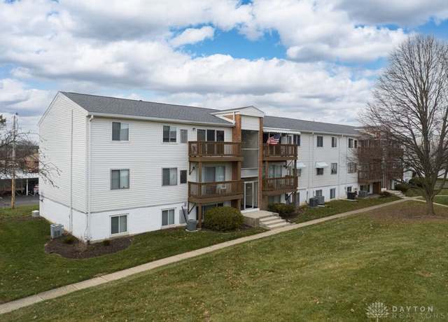 Property at 5660 Coach Dr Unit C, Dayton, OH 45440, 3 beds, 2 baths