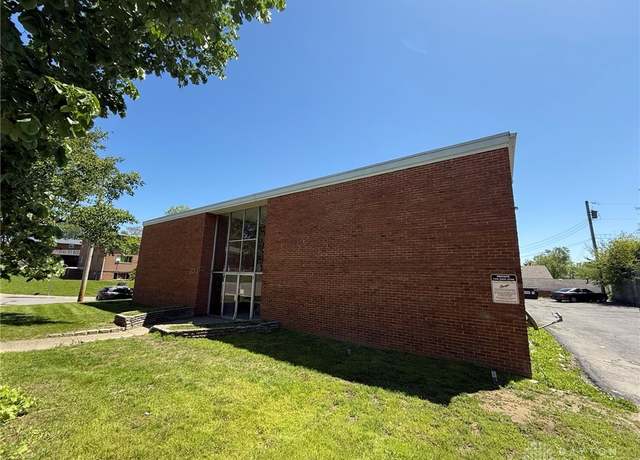 Property at 334 Blackwood Ave, Dayton, OH 45403, 24 beds, 12 baths