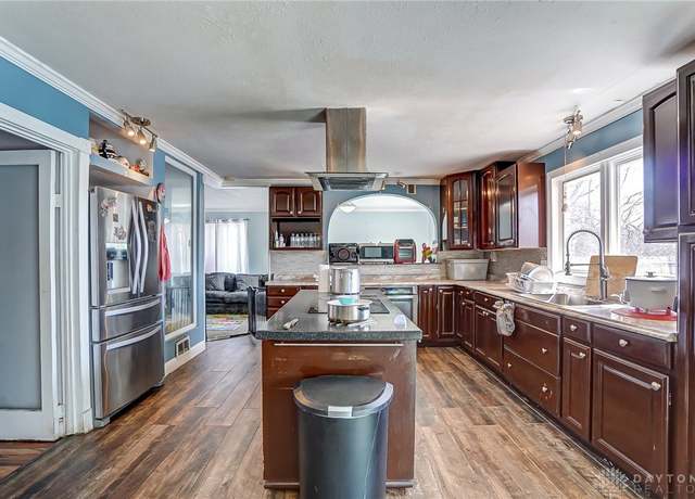 Property at 4680 Dayton Liberty Rd, Dayton, OH 45417, 4 beds, 2 baths