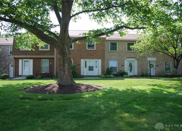 Property at 1404 Crown Point Ct, Beavercreek, OH 45434, 3 beds, 1.5 baths