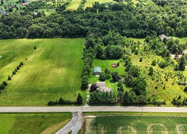 Property at 3373 Somerville Jacksonburg Rd, Middletown, OH 45042, 4 beds, 1 bath