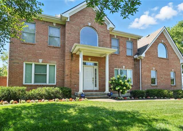 Property at 814 Valley View Pt, Springboro, OH 45066, 4 beds, 3.5 baths