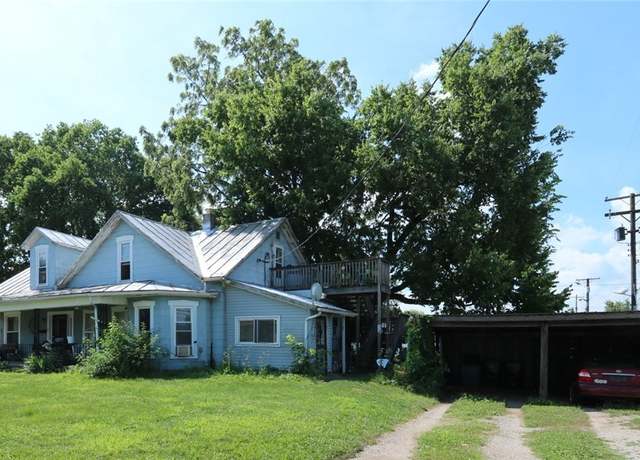 Property at 110 E Lincoln St, New Carlisle, OH 45344, 5 beds, 3 baths