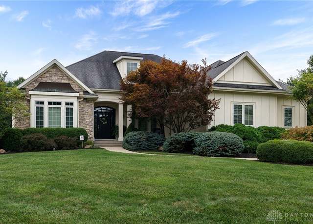 Property at 107 Loganwood Ct, Springboro, OH 45066, 3 beds, 3.5 baths