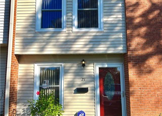 Property at 4524 Shawnray Dr #21, Middletown, OH 45044, 2 beds, 1.5 baths