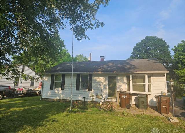 Property at 65 S Maple St, Germantown, OH 45327, 3 beds, 1 bath