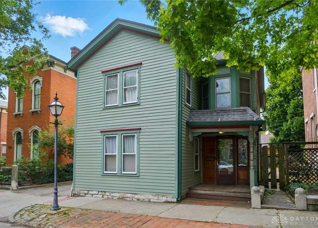 Property at 131 Jackson St, Dayton, OH 45402, 3 beds, 1.5 baths