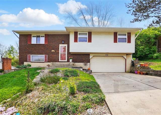 Property at 732 N Lindsey Ave, Miamisburg, OH 45342, 3 beds, 2.5 baths