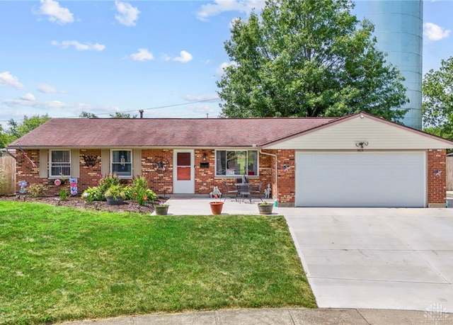 Property at 6631 Pegwood Ct, Dayton, OH 45424, 4 beds, 1.5 baths