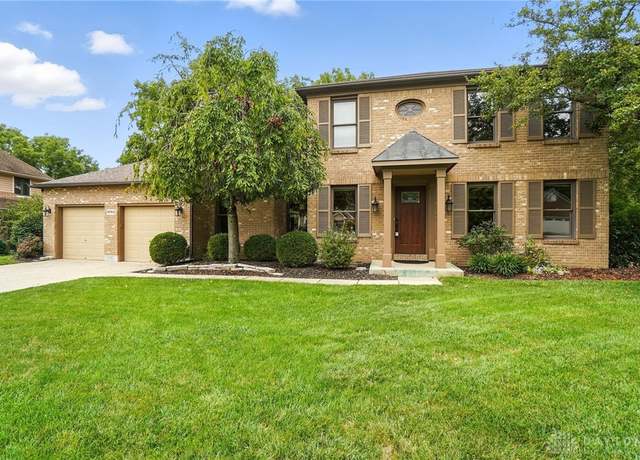 Property at 6765 Montpellier Blvd, Centerville, OH 45459, 4 beds, 3 baths
