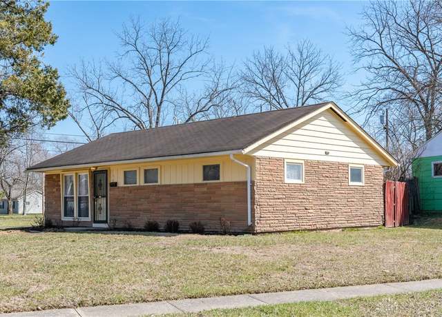 Property at 1310 Honeybee Dr, Dayton, OH 45417, 3 beds, 1 bath