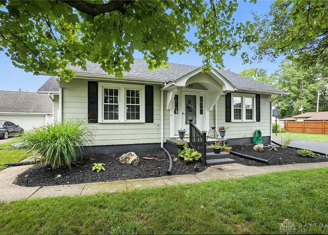 Property at 43 Hickory Dr, Springfield, OH 45503, 3 beds, 1 bath